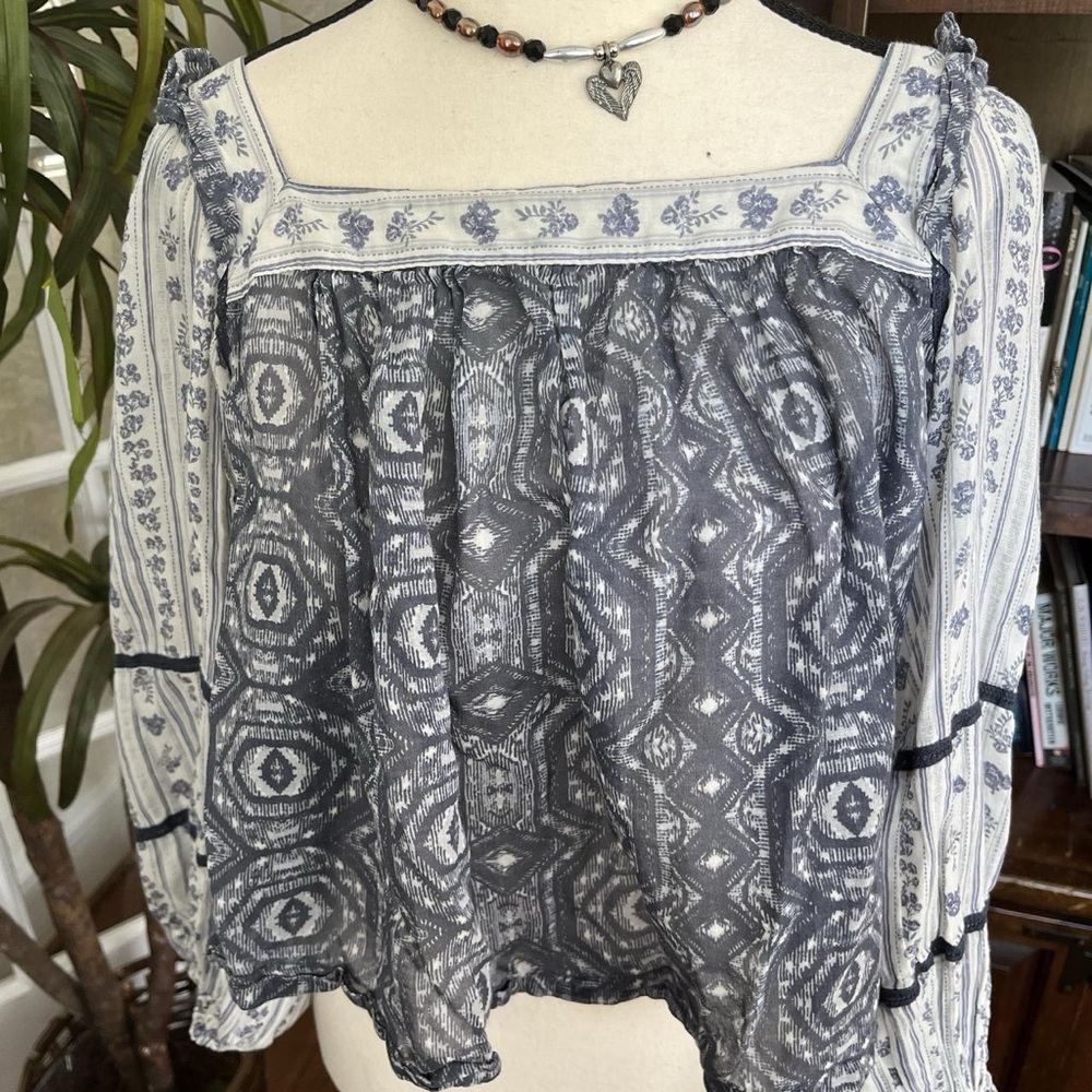 Floral Bohemian Blouse - Blue